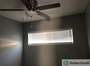 100 E 69th Way APT F, Long Beach, CA 90805