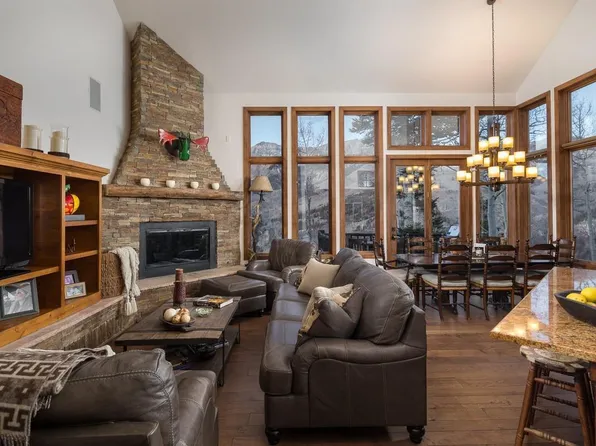 210 Sunny Ridge Pl Unit 12, Mountain Village, CO 81435