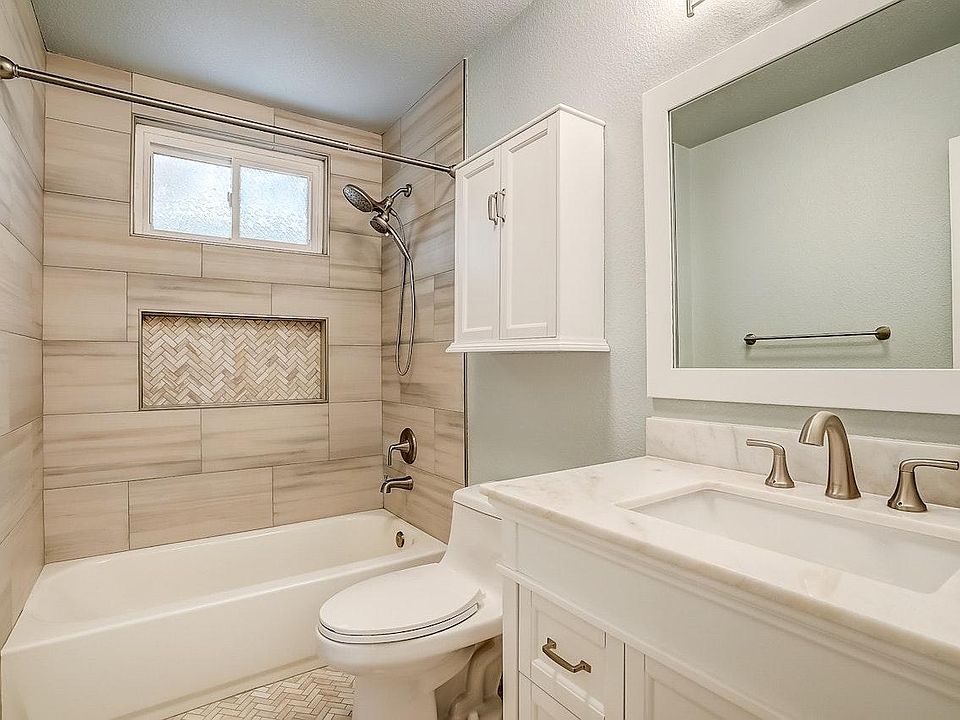 1st image of 6834 Vasatch Dr #2