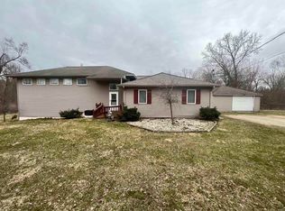 54106 Lyndale Ave, South Bend, IN 46628