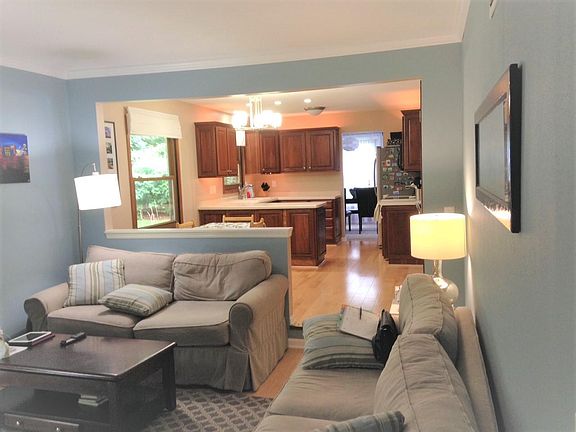 4th image of 13765 W Wilbur Dr