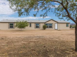 806 E Maddock Rd, Phoenix, AZ 85086