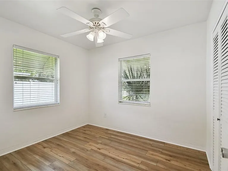 3808 S Grady Ave — Photo 23