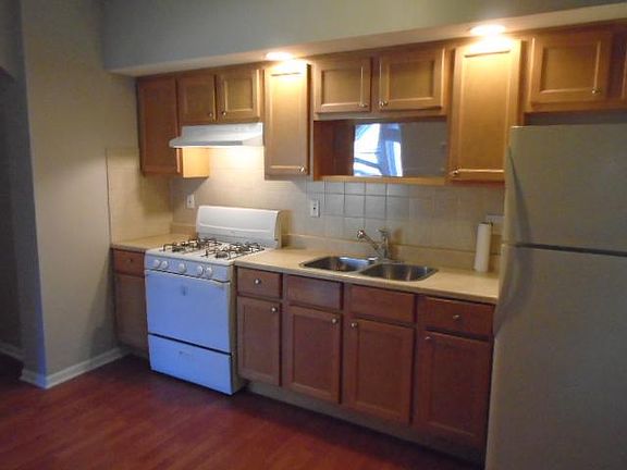 2nd image of 2494 Saint Johns Ave APT 2NW