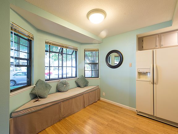 5th image of 175 Evandale Ave APT 4