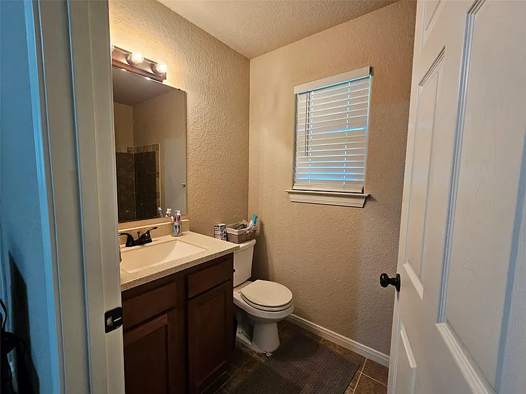 10761 Royal Terrell Dr — Photo 18