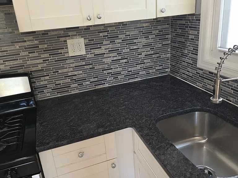 275 Ellis Ave #3 — Photo 11