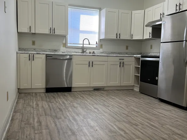850 Sims Ave #1, Saint Paul, MN 55106