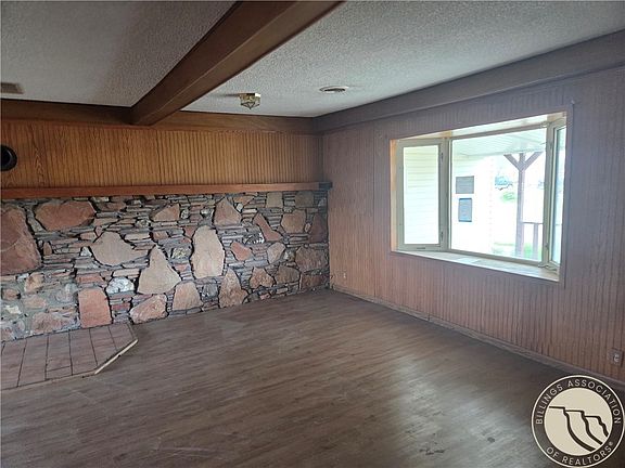 3rd image of 54 N Mills Rd