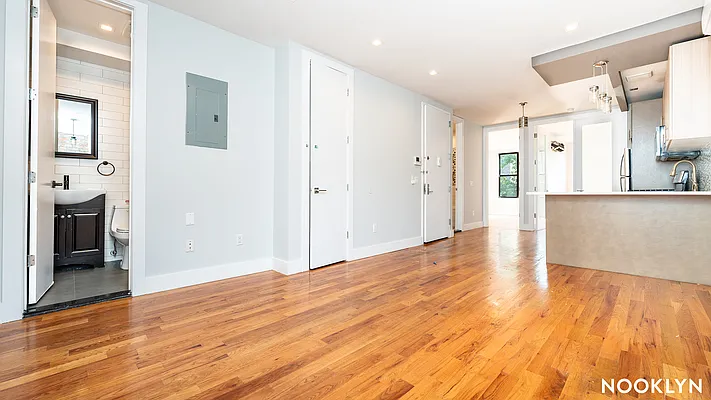Rented by Nooklyn NYC LLC | media 13