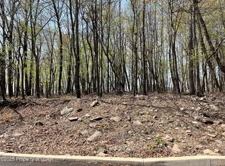 LOT 155 Manor Dr, Mountain Top, PA 18707