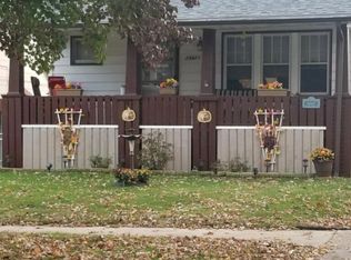 25621 Powers Ave, Dearborn Heights, MI 48125