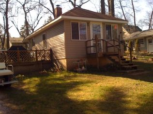 3889 S Woodland Rd, Knox, IN 46534