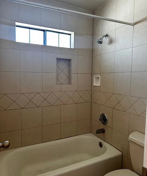240 Val Verde St #B — Photo 12