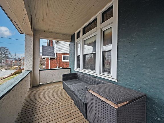 5th image of 3130 Parkview Ave
