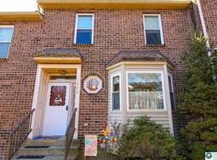 1886 Redwood Dr, Whitehall, PA 18052