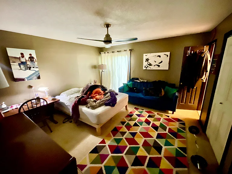 150 Brookstone Dr — Photo 3