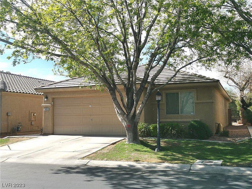 1st image of 3453 Blue Ash Ln