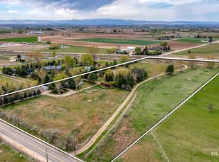 9585 S Black Cat Rd, Kuna, ID 83634