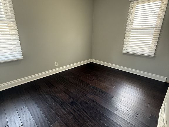 4th image of 1473 E Harry Ave