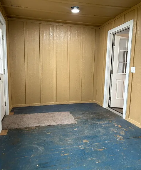 204 W 1st St — Photo 3