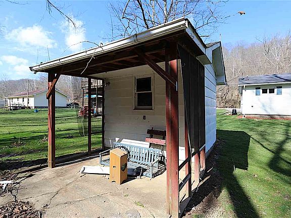 3rd image of 5152 County Road 15