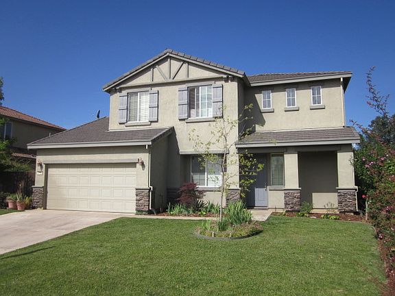 2nd image of 5720 Oakwood Dr