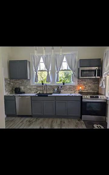 306 E Gordon St — Photo 10