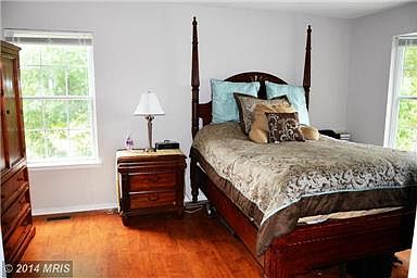 2nd image of 3840 Marquis Pl