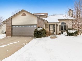 424 Crystal St, Ames, IA 50010