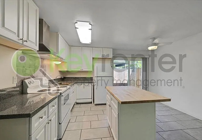 6705 Greenback Ln #5 — Photo 13