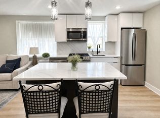 225 W 10th Ave APT 4, Conshohocken, PA 19428