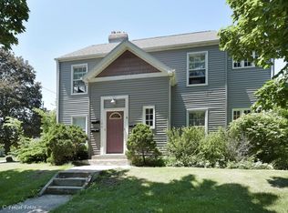 100 S Caroline St #2, Crystal Lake, IL 60014