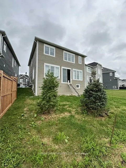 4 bed, $2,600 — Photo 4