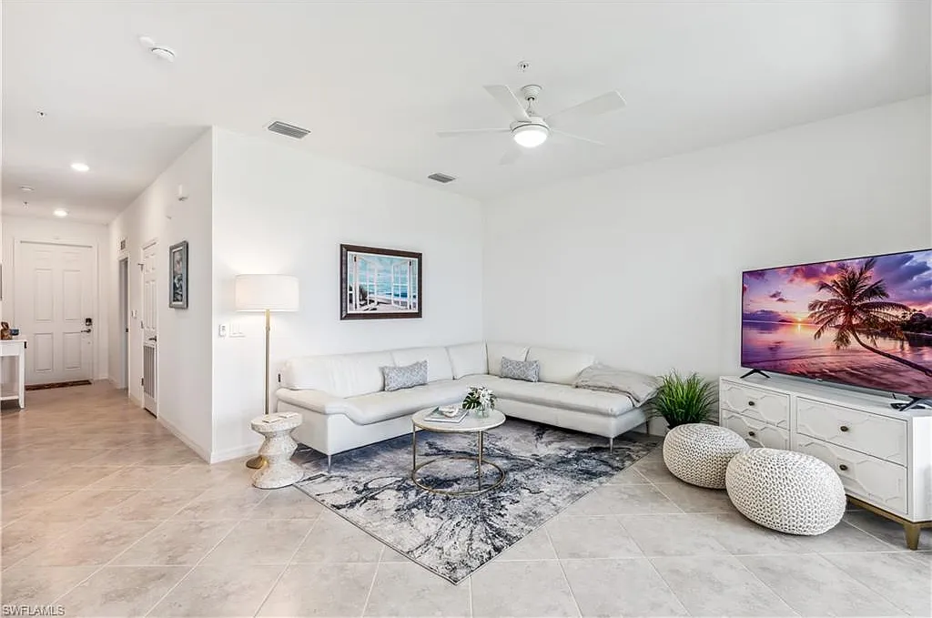 2 bed, 2.0 bath, 1154 sqft, $6,000 — Photo 2