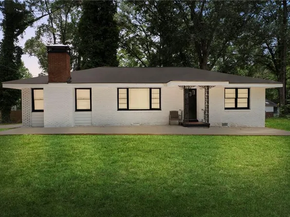 1132 Bethsaida Rd, Riverdale, GA 30296
