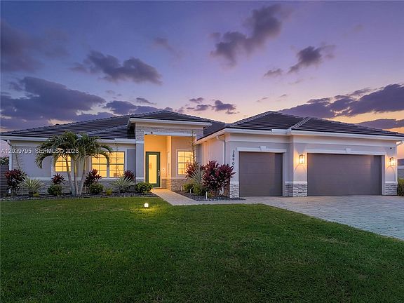 2nd image of 28909 SW 186th Ave