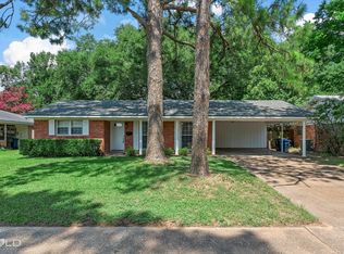 2050 Shadywood Ln, Shreveport, LA 71105