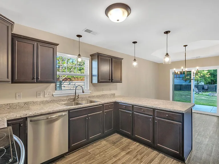 630 Osprey Landing Dr — Photo 7