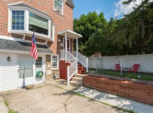 12016 Salina Pl, Philadelphia, PA 19154
