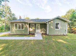 1955 Church Rd, Aurora, IL 60505