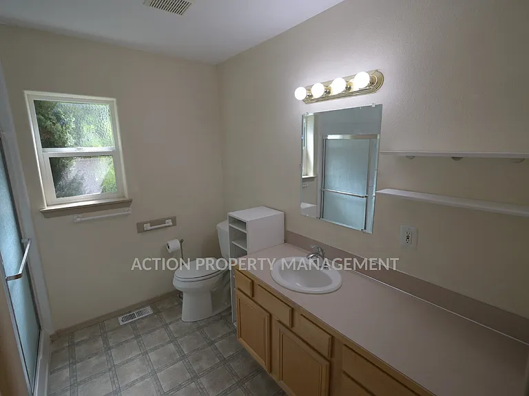 70 Amethyst Dr — Photo 27