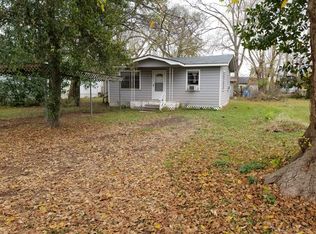 154 Wood St, Campti, LA 71411