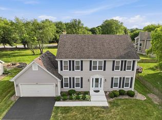 1494 Polo Dr, Bartlett, IL 60103