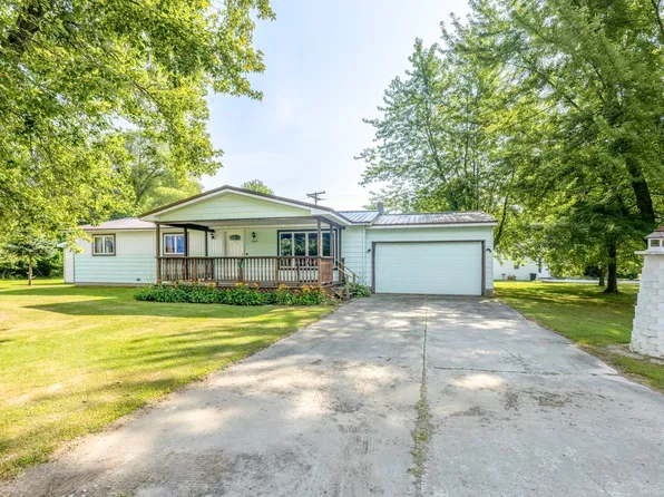 5932 Avalon Cir, Lexington, MI 48450