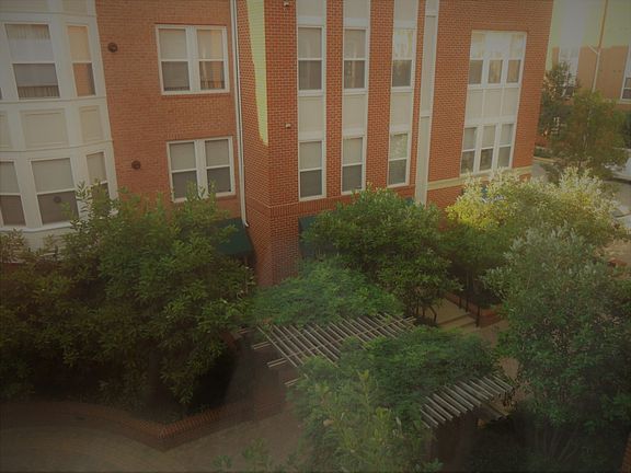 4th image of 2665 Prosperity Ave APT 320