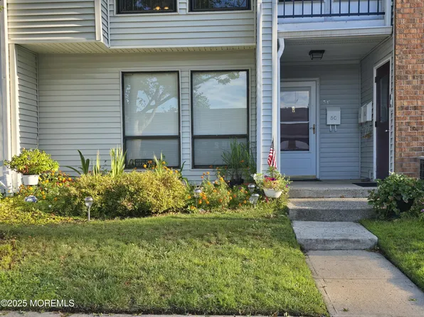 5C Twin Rivers Dr C, East Windsor, NJ 08520