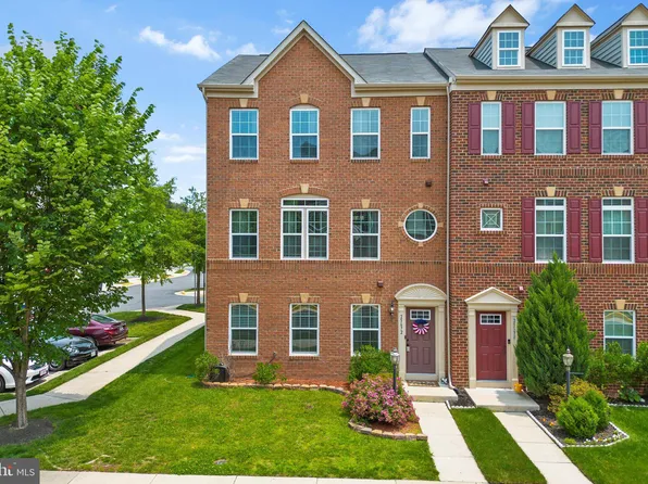 25672 Azalea Garden Ter, Aldie, VA 20105