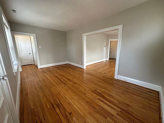 2nd Floor Living Room