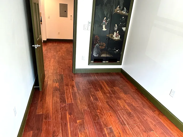 28 Croton Ave #3 — Photo 6